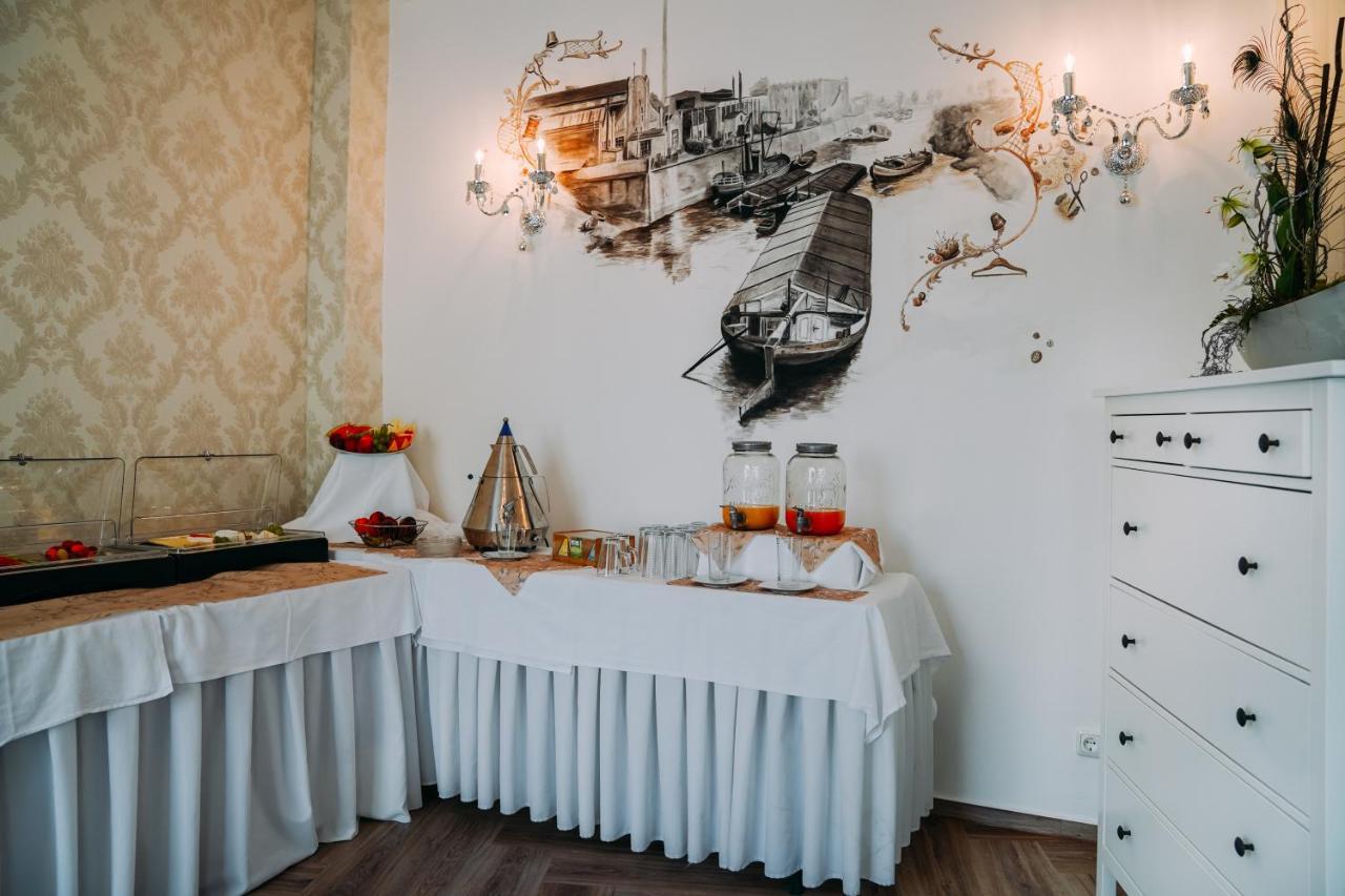 Hotel Haus Singer Wittenberge Exteriör bild